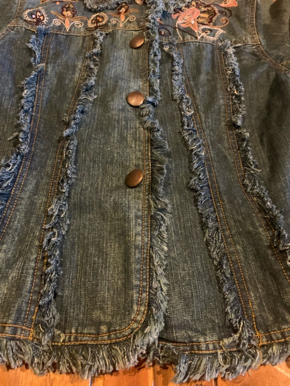 Vintage Boho Western Fringe Embroidered Denim Jean Jacket XL Floral Lace Beaded - Picture 8 of 11